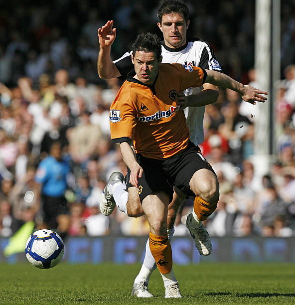 期望他能与 期望他能与