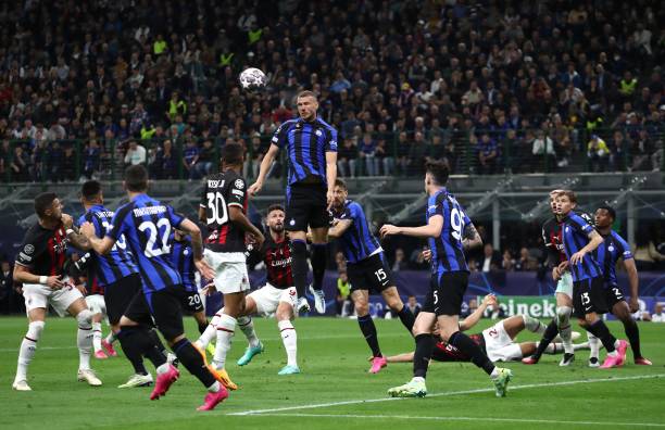 质疑裁判是 质疑裁判是