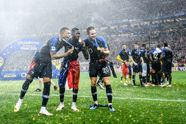 细节决定成 细节决定成