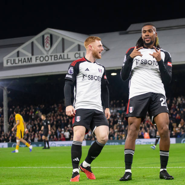 CBA：七人得分上双 山东高速男篮121-102击败天津男篮.